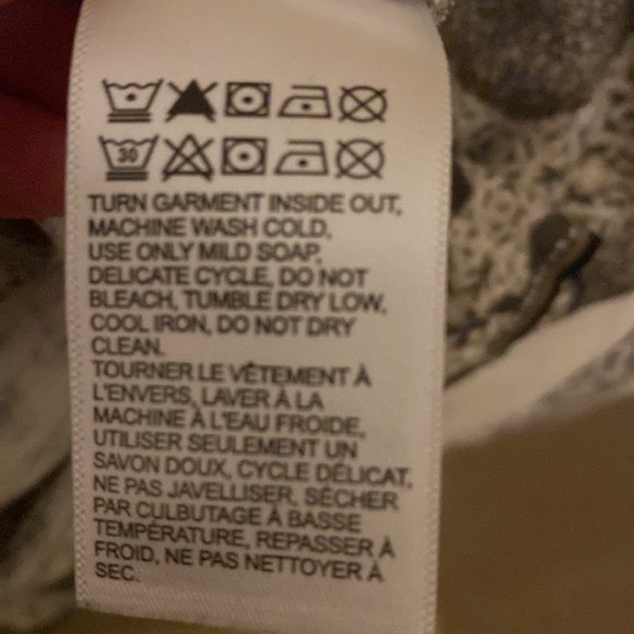 EUC Lucky Brand boho tie bottom tee - Picture 5 of 6